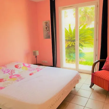 Villa De 4 Chambres Avec Piscine Privee Jardin Clos Et Wifi A Agde *